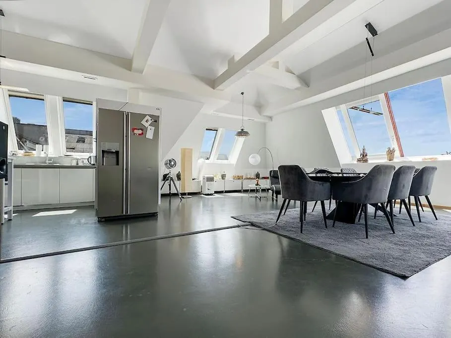 아파트 6 Zimmer Maisonette-Penthouse Pool Dachterrasse Luxus 뮌헨 독일