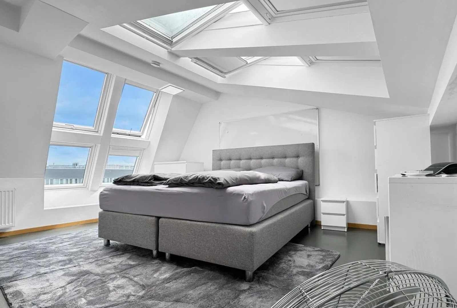 6 Zimmer Maisonette-Penthouse Pool Dachterrasse Luxus München 0*,